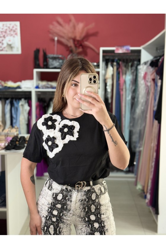 T-Shirt Fiori 3D Nera